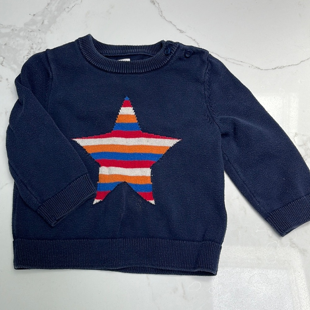 Gap boy sweater 18-24 months